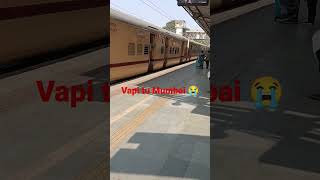 vapi tu Mumbai train ka safar Dhyan se Karen