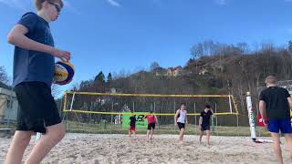 Strandvik sin volleyball tvn video