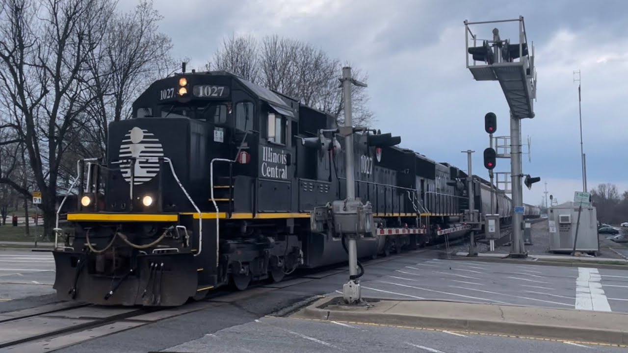 IC SD70 Deathstar Pair Leads L590 South Through SIU East Campus In ...