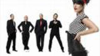 Radio Song - Superbus