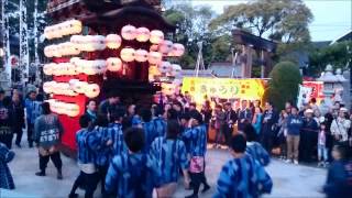 下半田業葉神社曳きだし動画