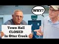 CORRUPT MAYOR REFUSES TO OPEN TOWN HALL