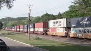 BNSF 4123 East at La Crosse, WI on 8.2.2009