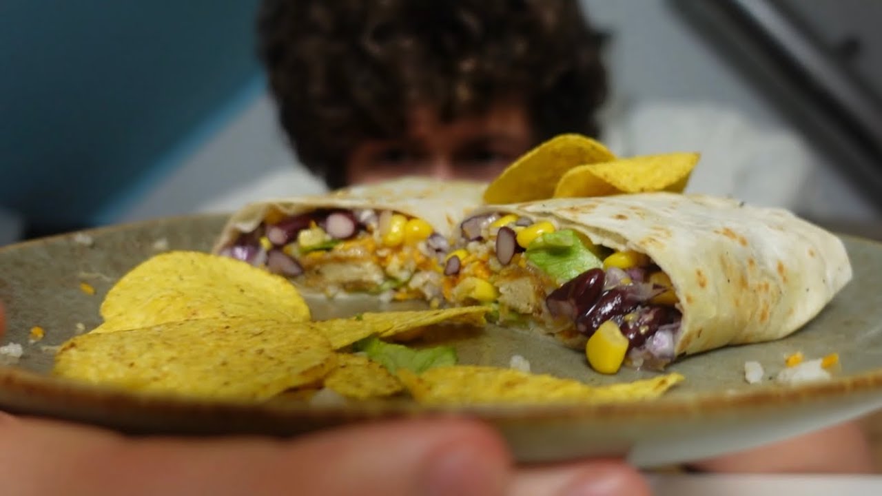 Burrito MUKBANG - YouTube