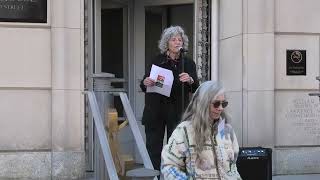 20241011 Sandy Green is a Jewish Quaker protesting murders in Palestine S3920001