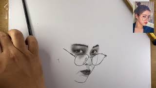 ITZY RYUJIN - Portrait of girl drawing demonstration