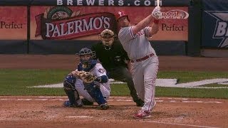 PHI@MIL: Kratz crushes two-run dinger to left-center