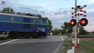 Przejazd kolejowy Lublinów (PL) - 17.8.2023 / Železniční přejezd / Polish railroad crossing