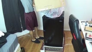 Mini Fridge Unboxing!