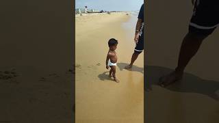 😂வெந்து தணிந்தது காடு தீரனு தண்ணியை தேடி ஓடுட#beach #tamil #trendingshorts #tamil #baby#kidsvideo