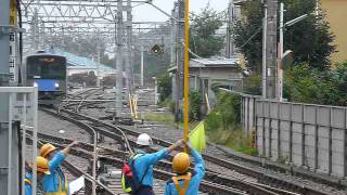 西武鉄道20000系西武池袋線快速 保谷駅通過(警笛あり)