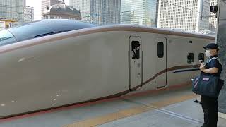 E7系F17編成 北陸新幹線 あさま645号 発車 女性車掌 東京駅