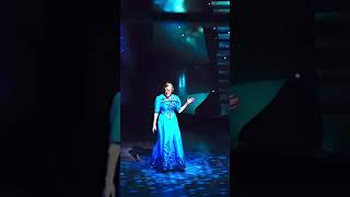 👸 Queen Elsa’s Majestic Let It Go #elsa #youtubeshorts #letitgo