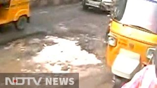 Chennai roads riddled with potholes after 4 days of heavy rain