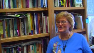 Instant facul-Tea with Professor Brooke Hansen