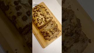 Perfect Restaurant style banana bread #bananabread #chocolatechips #food #cooking