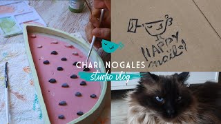 Studio Vlog: Ceramics, cats, packaging. Relaxing and chill.