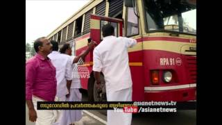 Violence during hartal in Thiruvananthapuram by UDF Activists