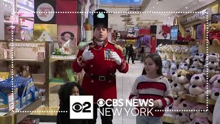 2 children with cancer get special tour of NYC's famed toy store FAO Schwarz