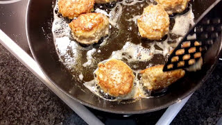 Danish meatballs. Forming and cooking.