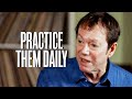 Robert Greene's 6 Stoic Concepts For A Fulfilling Life