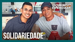 Advogado que viveu nas ruas tem reencontro emocionante com homem que mudou sua vida