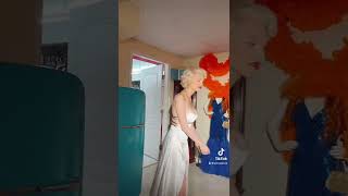 2fsKN8TV1CI