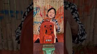 Wood Carving l Grandmother Making Cute Backpack For Grandchild l Wooa Art #Shorts