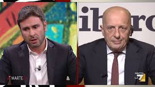 Scontro tra Sallusti e Di Battista: \