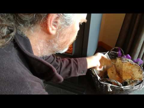 How to light a fire without kindling How to light a fire without kindling