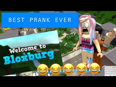 FUNNIEST WAY TO PRANK PEOPLE ON BLOXBURG - YouTube