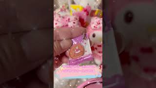 【ガチャガチャ🎀】サンリオお菓子チャームが可愛い！