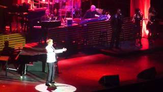 Barry Manilow 06 I Write The Songs (The O2 Arena London 26/05/2014)