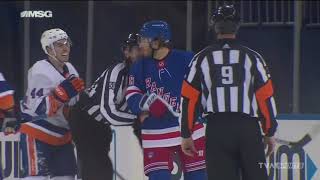 Jean-Gabriel Pageau Punches Lemieux in the Face (French Feed) New York Islanders at New York Rangers