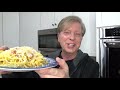 Spaghetti Carbonara Recipe Demonstration