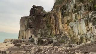 香港島柴灣黑角頭石刻Rock Carving at Cape Collinson in HK island