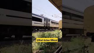 22436/New Delhi - Varanasi Vande Bharat Express||नई दिल्ली - वाराणसी वंदे भारत एक्सप्रेस