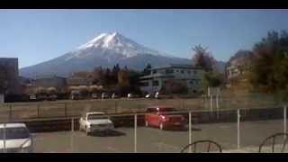 富士急行・富士山駅から発車時の車窓（下り方面）