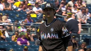 MIA@PIT: Locke escapes jam in the 5th with strikeout