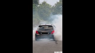 Peugeot 207 Burnout | Mr. Cylinder Meeting | 10.000 RPM | #Shorts #Peugeot207GTI #207GTI #Burnout