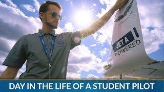 Day In The Life Of A Student Pilot 😎 ✈️