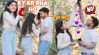 FUNNY ROMANTIC 😁 PRANK VIDEO 💖 AP NE MERI GIRLFRIEND TO NHI DEKHI 😄