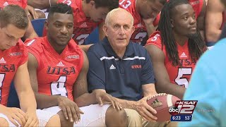 Coker steps down as UTSA head football coach