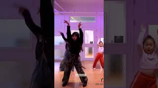 초3이 추는 베몬 드립 #kpopinpublic #kpopdance #babymonster #dripchallenge #베이비몬스터 #몬스티즈 #추천 #shorts