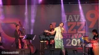 Bandanaira - Nyiur Hijau @ JJF 2013 [HD]