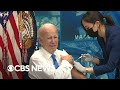 Biden gets updated COVID booster shot, urges Americans to do the same