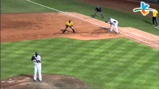 20130912 CPBL 象VS犀牛 5上 花花張正偉盜壘成功