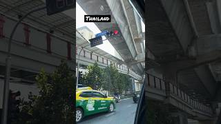 【タイ旅vol.26】バンコクの道路  信号機とタクシー　  #ktタイ旅