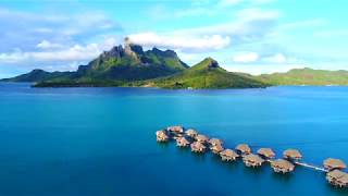 Jump into the Pacific with a Yacht Charter in Tahiti | Dream Yacht Charter
