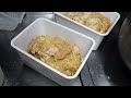 １日３５０杯完売。深夜３時まで大繁盛の爆売れ焼めしラーメン食堂が凄い丨Egg Fried Rice - Wok Skills In Japan